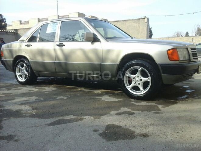 Mercedes 190 1992, 354,000 km - 2.0 л - Bakı