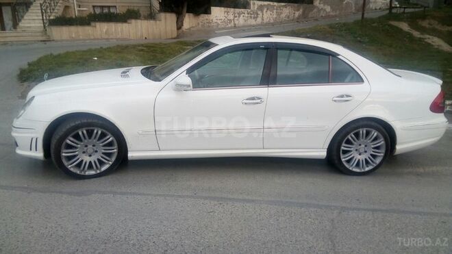 Mercedes E 320 2004, 396,000 km - 3.2 l - Bakı