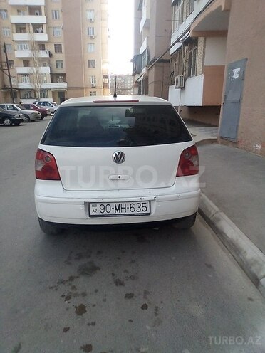Volkswagen Polo 2002, 200,000 km - 4.0 l - Bakı
