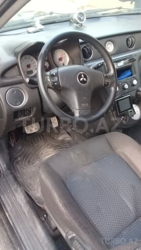 Mitsubishi Airtrek 2004, 181,000 km - 2.0 l - Gəncə