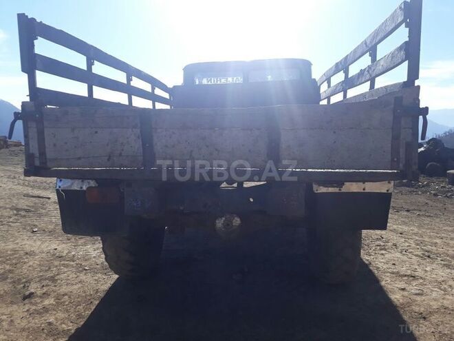 GAZ 66 1983, 300,000 km - 4.7 l - Astara