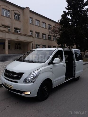 Hyundai H-1 2011, 142,000 km - 0.2 l - Bakı