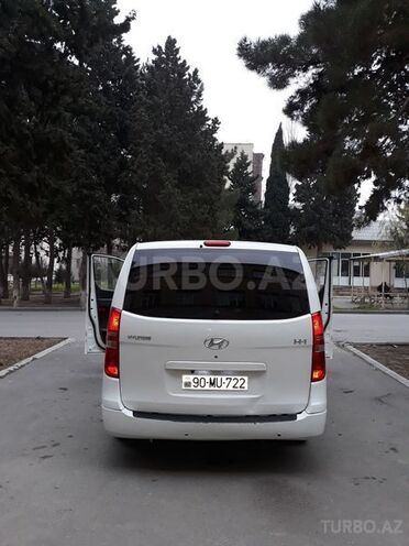 Hyundai H-1 2011, 142,000 km - 0.2 l - Bakı