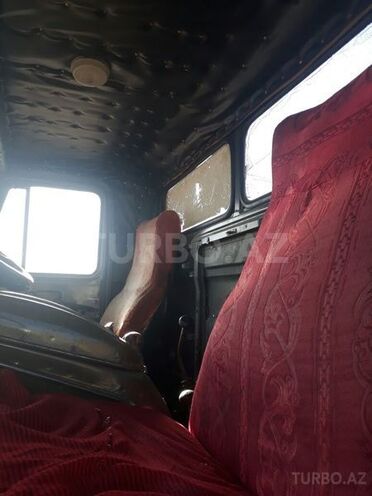 GAZ 66 1983, 300,000 km - 4.7 l - Astara