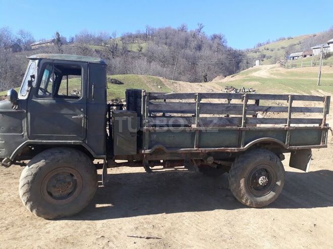 GAZ 66 1983, 300,000 km - 4.7 l - Astara