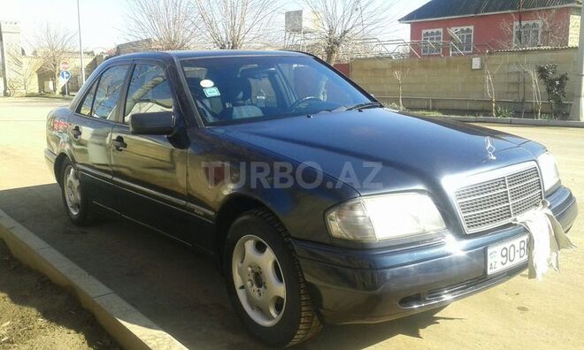 Mercedes C 180 1996, 301,000 km - 1.8 л - Biləsuvar