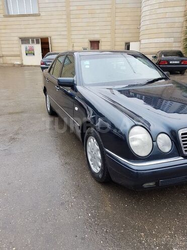 Mercedes E 230 1997, 350,000 km - 2.3 l - Bakı