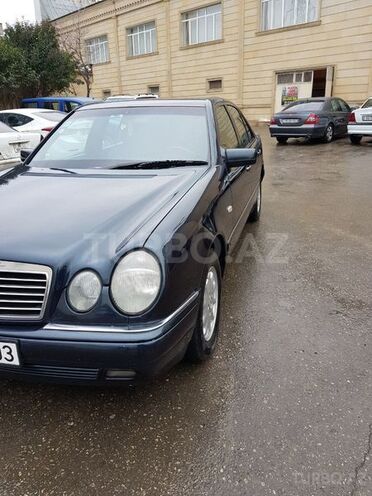 Mercedes E 230 1997, 350,000 km - 2.3 l - Bakı