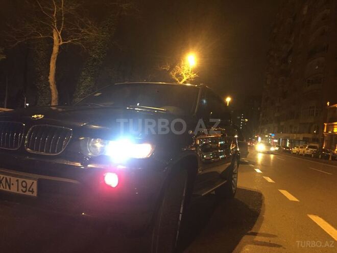 BMW X5 2002, 320,000 km - 4.4 л - Bakı