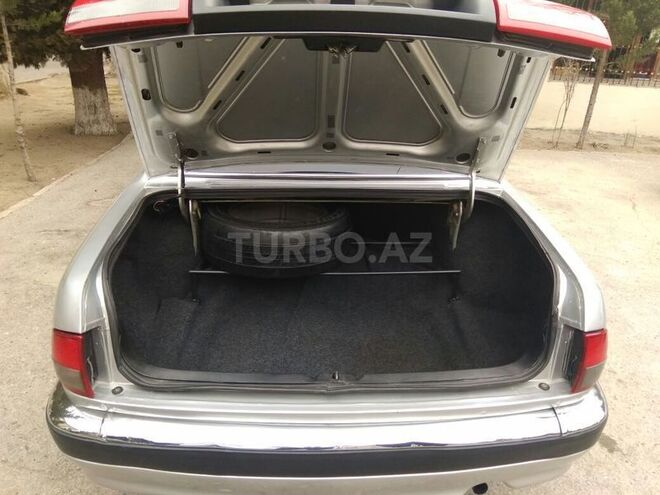GAZ 31105 2006, 182,900 km - 2.4 l - Sumqayıt