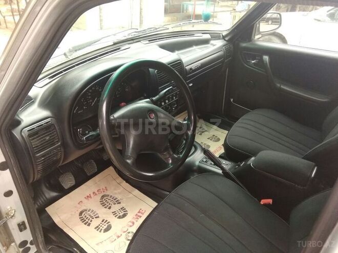 GAZ 31105 2006, 182,900 km - 2.4 l - Sumqayıt