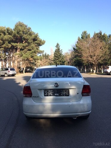 Volkswagen Polo 2014, 61,000 km - 1.6 l - Sumqayıt