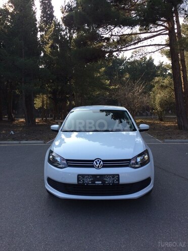 Volkswagen Polo 2014, 61,000 km - 1.6 l - Sumqayıt