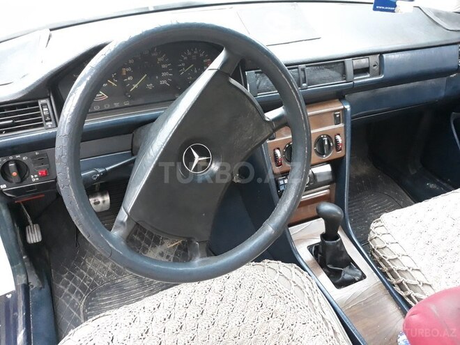 Mercedes E 200 1988, 452,100 km - 2.0 l - Bakı