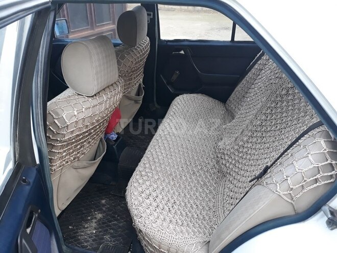 Mercedes E 200 1988, 452,100 km - 2.0 l - Bakı