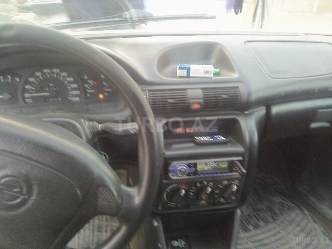 Opel Astra 1997, 400,000 km - 2.0 l - Bakı