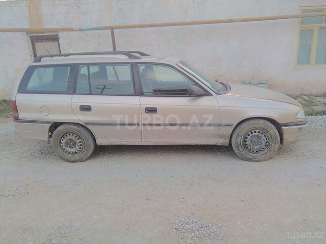 Opel Astra 1997, 400,000 km - 2.0 l - Bakı