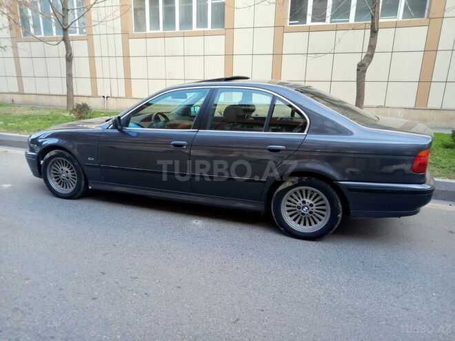 BMW 528 1998, 189,000 km - 2.8 l - Bakı