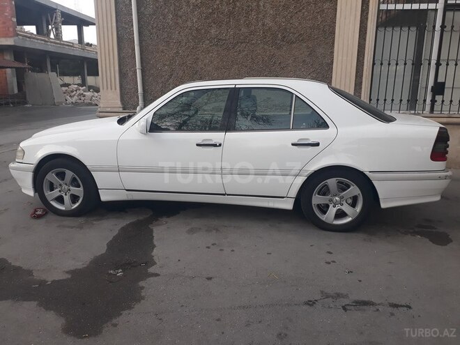 Mercedes C 230 1998, 223,500 km - 2.3 l - Bakı