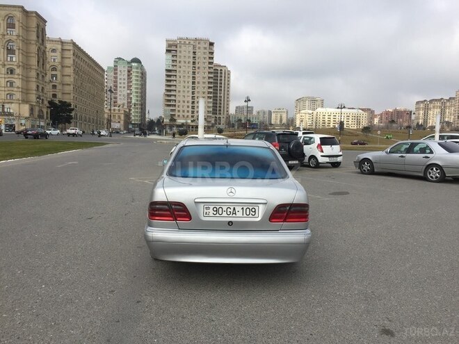 Mercedes E 230 1996, 312,000 km - 2.3 l - Bakı
