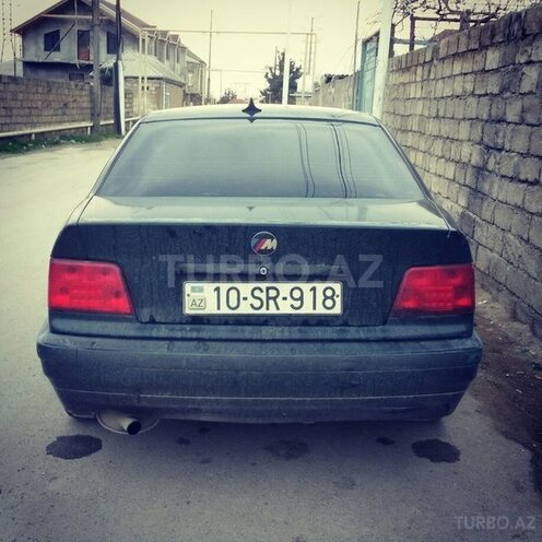 BMW 116 1995, 400,000 km - 1.6 l - Bakı