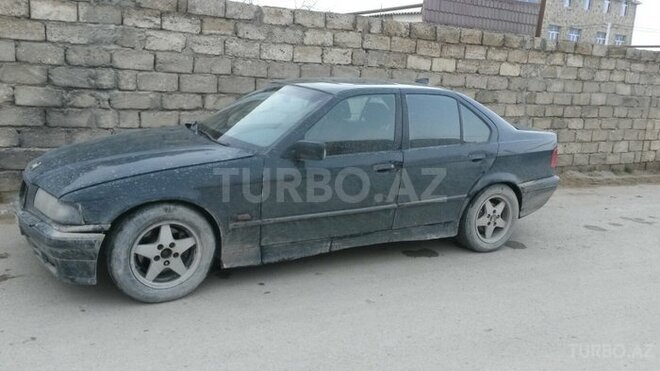 BMW 116 1995, 400,000 km - 1.6 l - Bakı