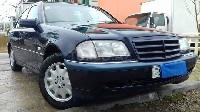 Mercedes C 200 1997, 301,551 km - 2.0 л - Şamaxı