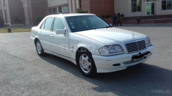 Mercedes C 240 2000, 275,428 km - 2.4 l - Sumqayıt