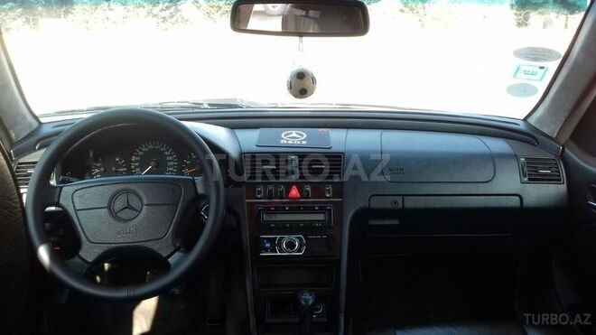 Mercedes C 240 2000, 275,428 km - 2.4 l - Sumqayıt