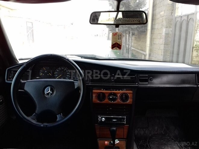 Mercedes 190 1993, 300,000 km - 1.8 l - Bakı