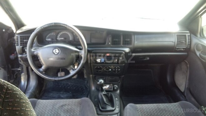 Opel Vectra 1998, 190,000 km - 2.0 л - Bakı