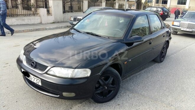 Opel Vectra 1998, 190,000 km - 2.0 л - Bakı