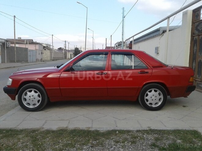 Mercedes 190 1991, 307,000 km - 2.0 л - Bakı