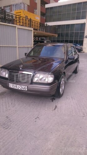 Mercedes E 220 1994, 3,500,096 km - 2.2 л - Bakı