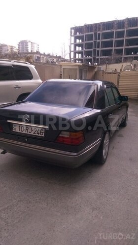 Mercedes E 220 1994, 3,500,096 km - 2.2 л - Bakı