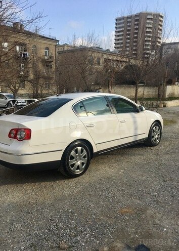 Volkswagen Passat 2008, 178,000 km - 2.0 л - Bakı