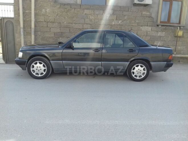 Mercedes 190 1993, 239,000 km - 2.0 l - Bakı