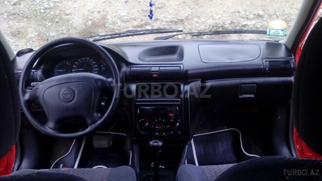 Opel Astra 1997, 312,043 km - 1.6 l - Füzuli