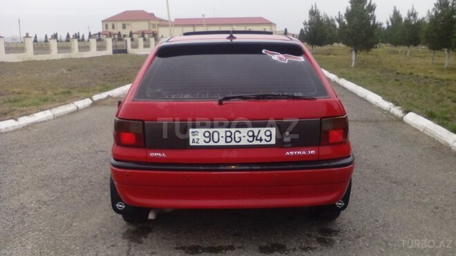 Opel Astra 1997, 312,043 km - 1.6 l - Füzuli