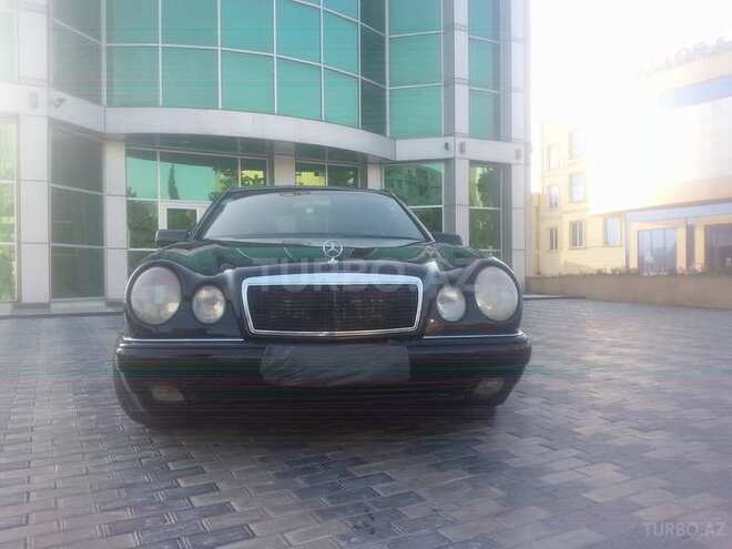 Mercedes E 280 1996, 310,000 km - 2.8 l - Bakı