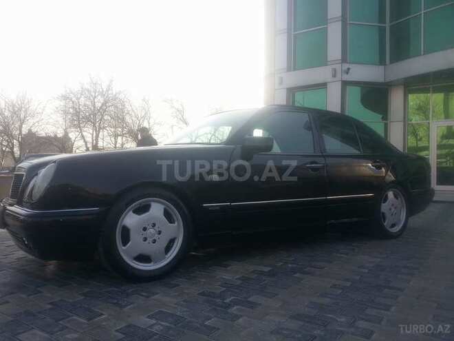 Mercedes E 280 1996, 310,000 km - 2.8 l - Bakı