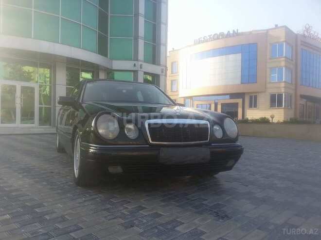 Mercedes E 280 1996, 310,000 km - 2.8 l - Bakı