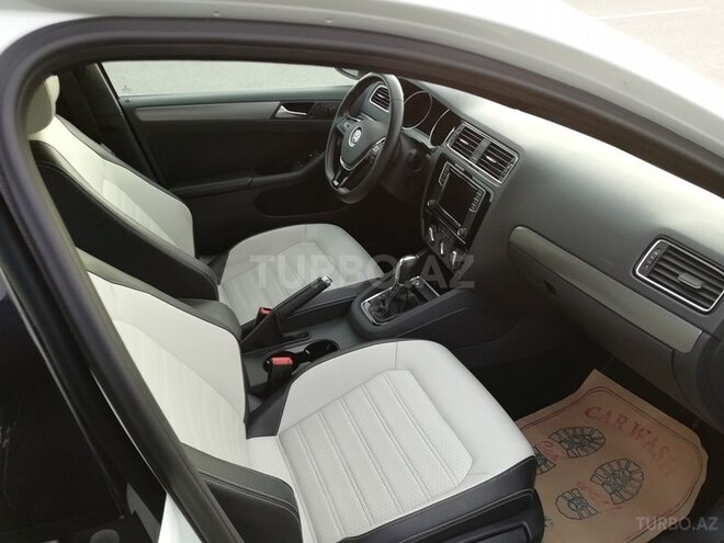Volkswagen Jetta 2015, 33,874 km - 1.8 l - Bakı