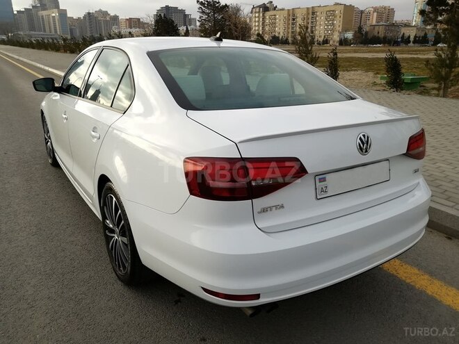 Volkswagen Jetta 2015, 33,874 km - 1.8 l - Bakı