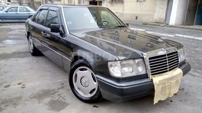 Mercedes E 230 1991, 375,000 km - 0.2 l - Bakı