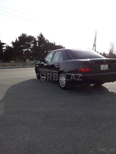 Mercedes C 230 1997, 265,000 km - 2.3 л - Bakı