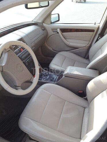 Mercedes C 230 1997, 265,000 km - 2.3 л - Bakı