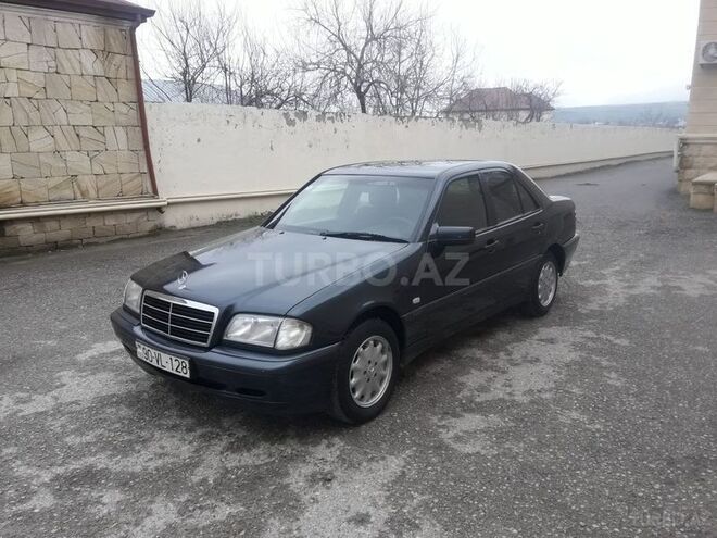 Mercedes C 220 1999, 725,000 km - 2.2 l - Şamaxı