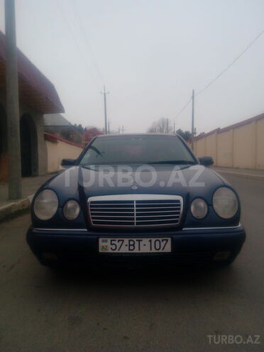 Mercedes E 240 1997, 265,800 km - 2.4 l - Şəmkir