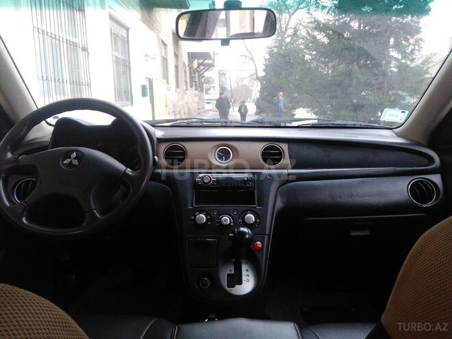 Mitsubishi Airtrek 2003, 164,490 km - 2.0 l - Sumqayıt